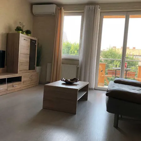 Aden Free Parking Apartment
