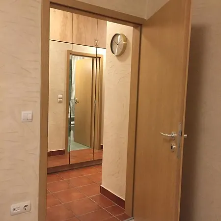 Διαμέρισμα Aden Free Parking *