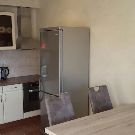 Aden Free Parking Διαμέρισμα *